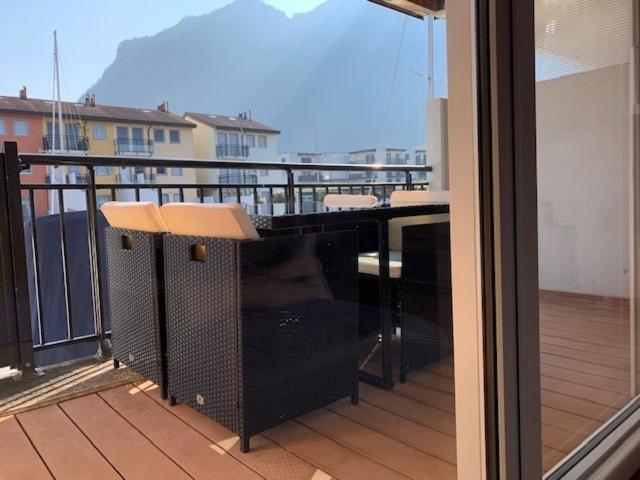 Superbe Appartement Dans La Marina Du Bouveret Port-Valais ภายนอก รูปภาพ